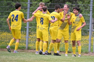 Huizingen mag blijven dromen van promotie. — © Geert Tresignie (GTG)